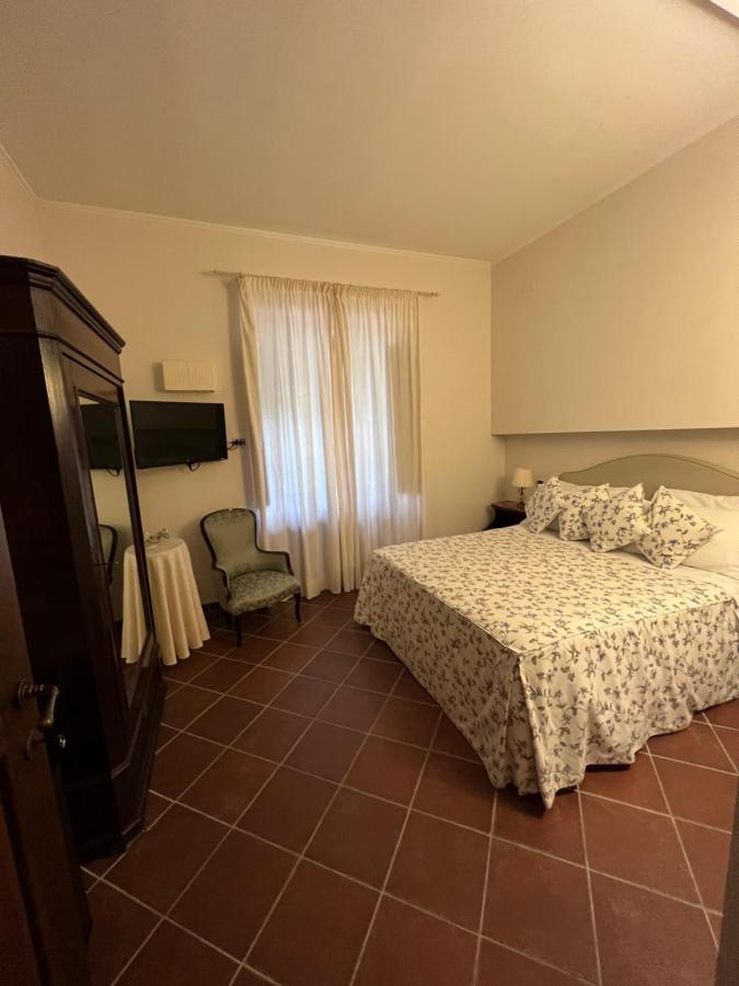 Il Casale Di Riardo Luxury B&B Kültér fotó